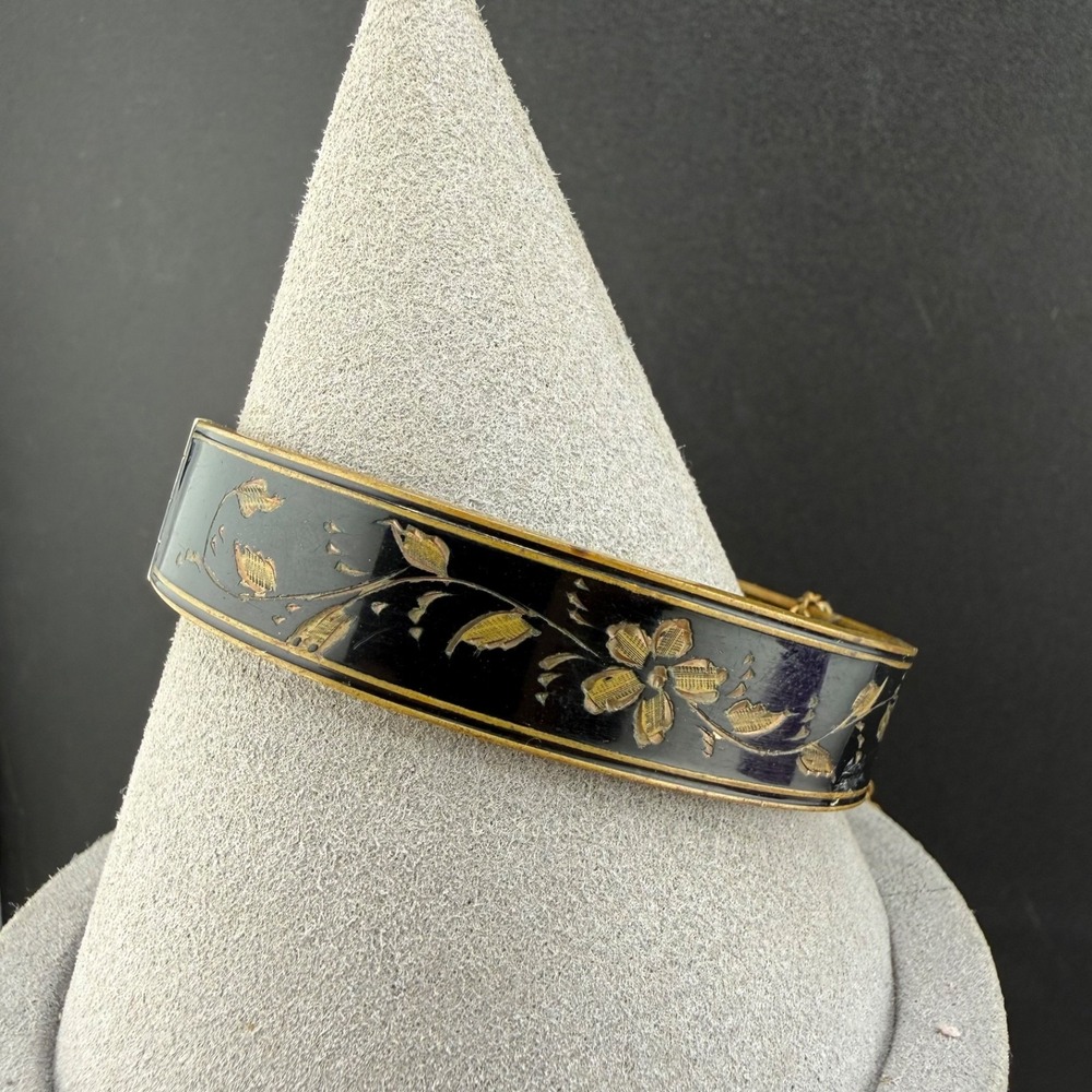 Vintage Estate Bangle Bracelet Black Gold Floral Enamel‎ Hinged 6.5"